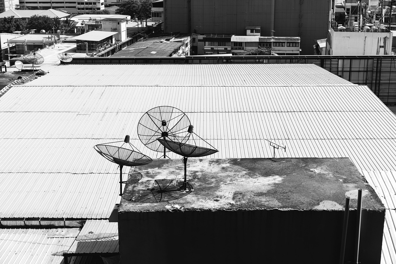 roof, satellite dish, antenna-7045434.jpg
